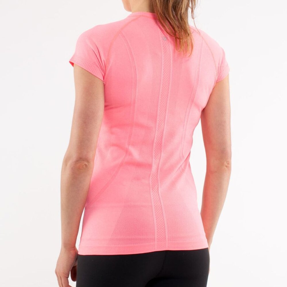 Lululemon Swiftly Tech Short Sleeve - Picture 2 of 7